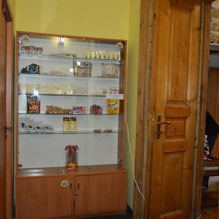 Lviv Lucky Hostel Экстерьер фото