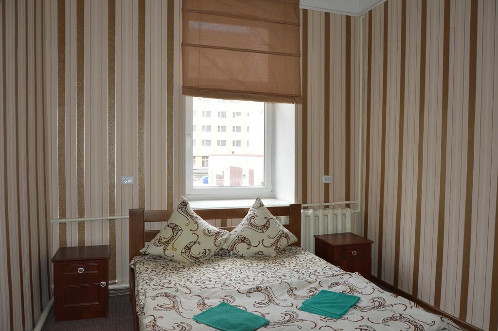 Lviv Lucky Hostel Экстерьер фото