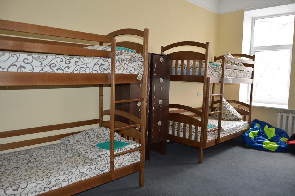 Lviv Lucky Hostel Экстерьер фото