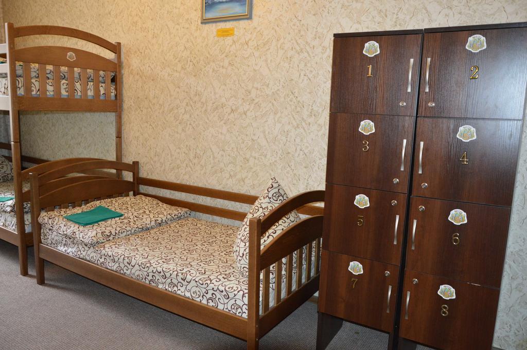 Lviv Lucky Hostel Экстерьер фото
