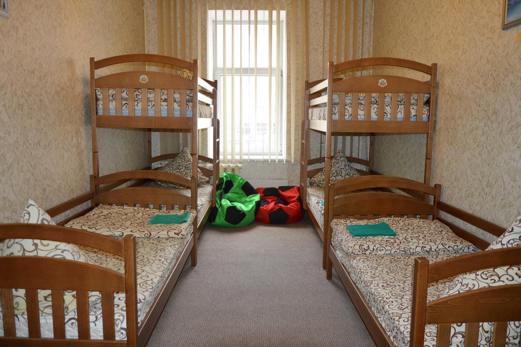 Lviv Lucky Hostel Экстерьер фото