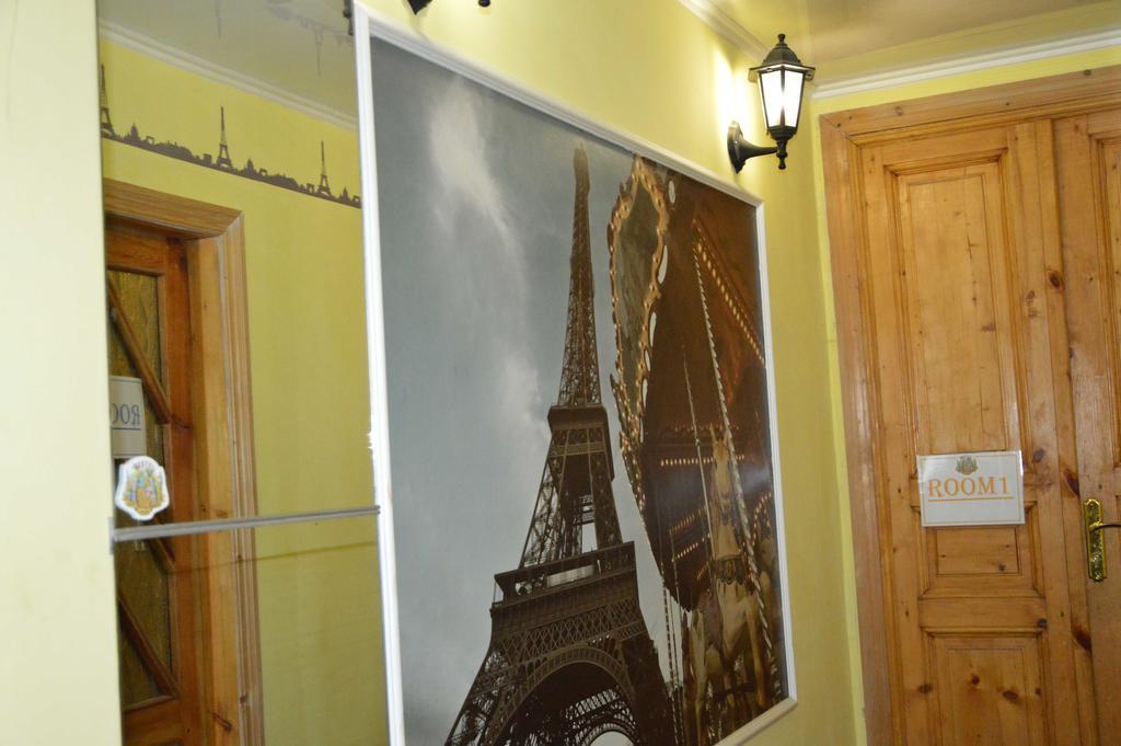 Lviv Lucky Hostel Экстерьер фото